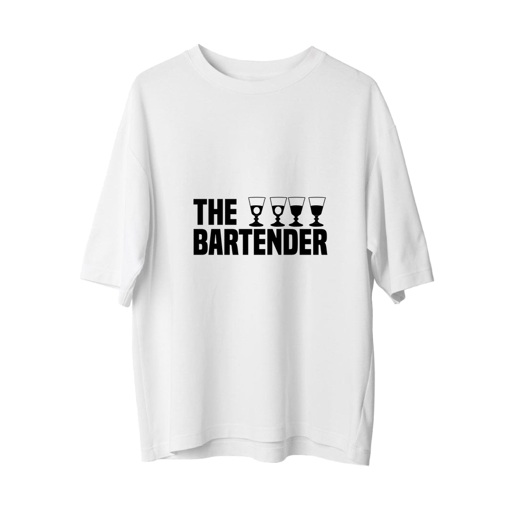Bardağa Hükmeden Barista Ustası Baskılı Kadın Oversize Tişört